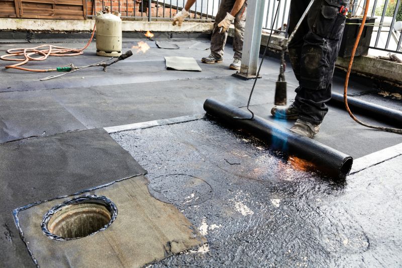 Choosing Flat Roofing Systems For Miami Beach, Fl Businesses